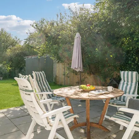 4 Bedroom Stunning In Samso بيت للعطل Brundby