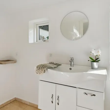 4 Bedroom Stunning In Samso Feriehus