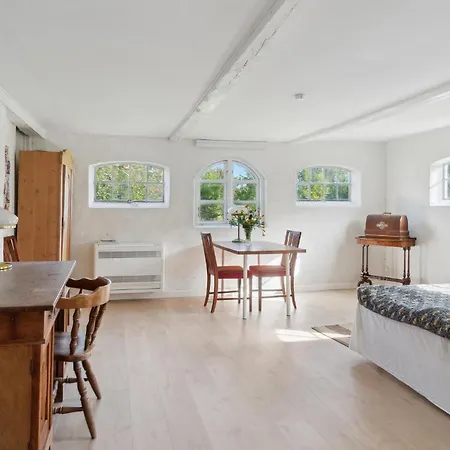 Feriehus 4 Bedroom Stunning In Samso *