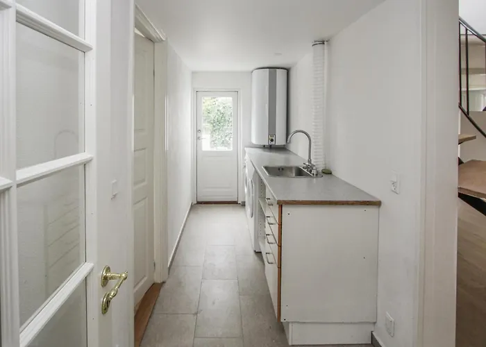 4 Bedroom Stunning In Samso * Brundby