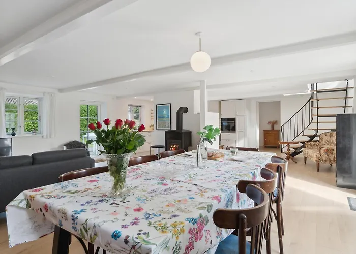 בית נופש 4 Bedroom Stunning In Samso *